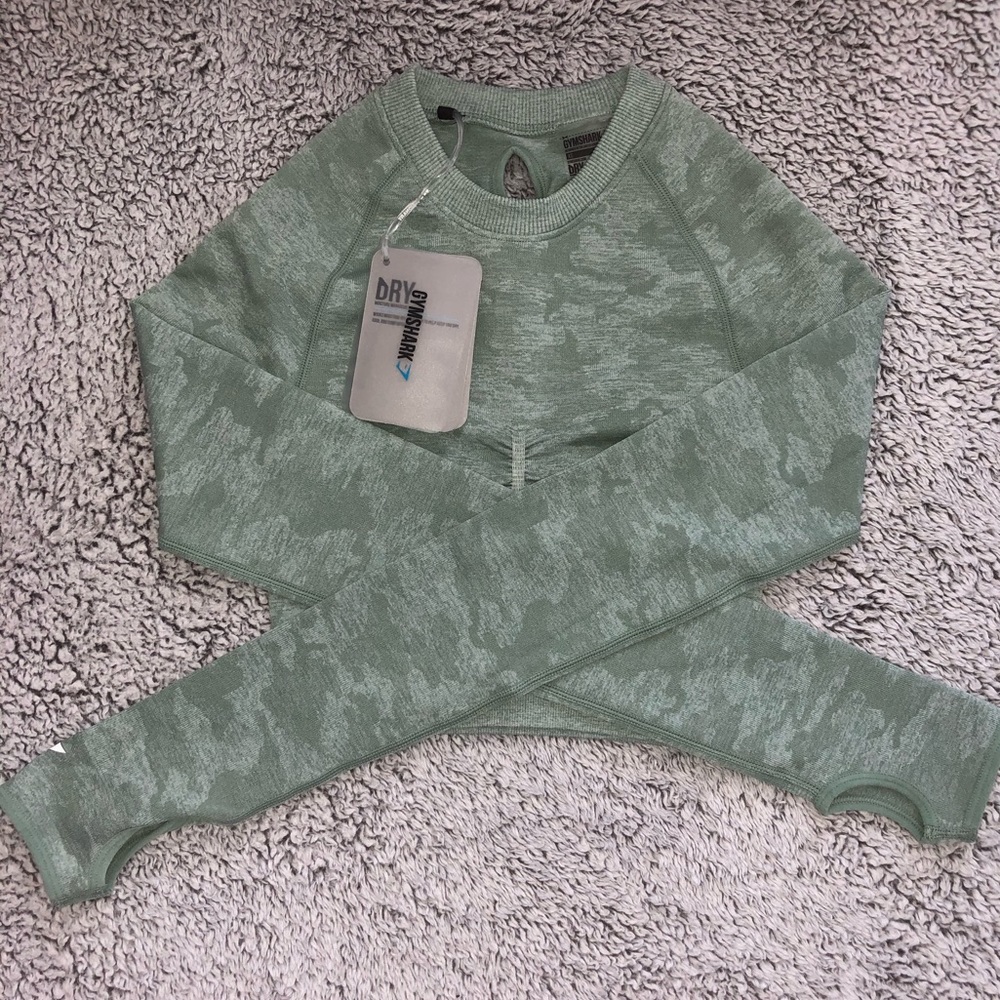 gymshark cropped long sleeve